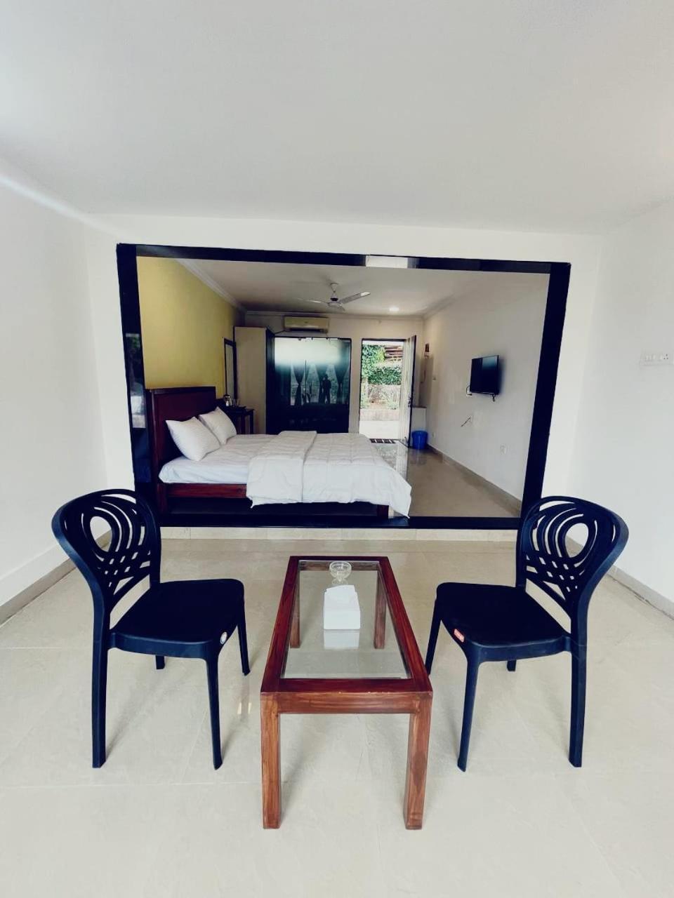 The Heart Of Heaven Apartment Ambavna Exterior photo